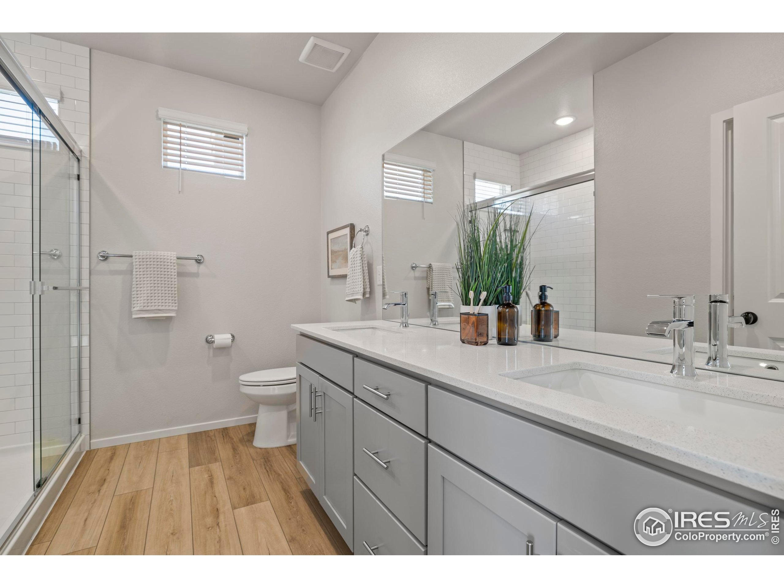 2102 Setting Sun Dr 7