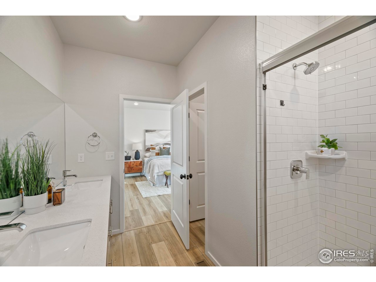 2102 Setting Sun Dr 7