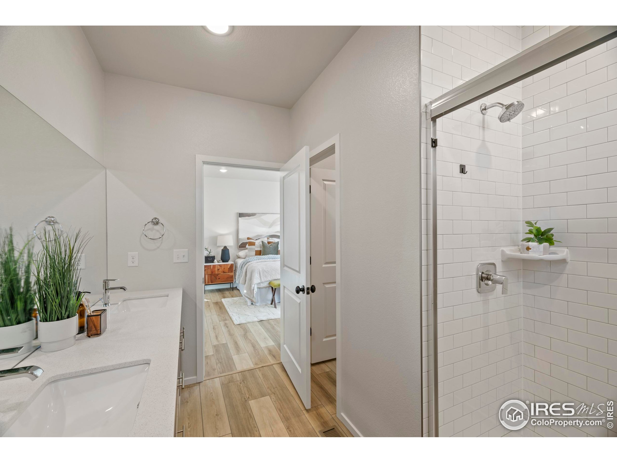 2102 Setting Sun Dr 7