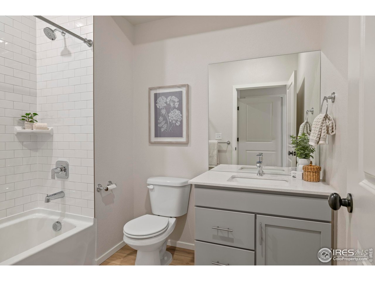 2102 Setting Sun Dr 7