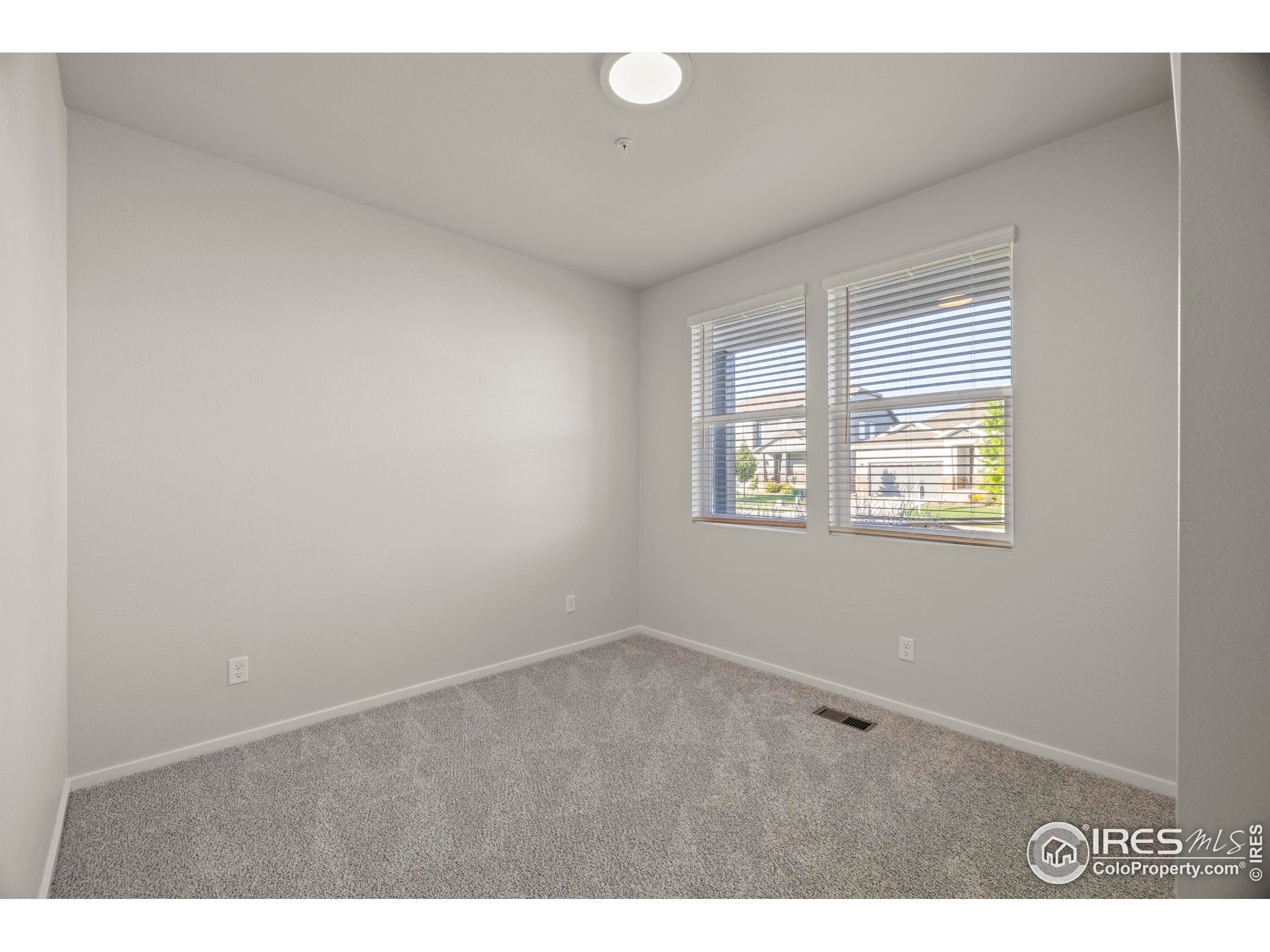 2102 Setting Sun Dr 7