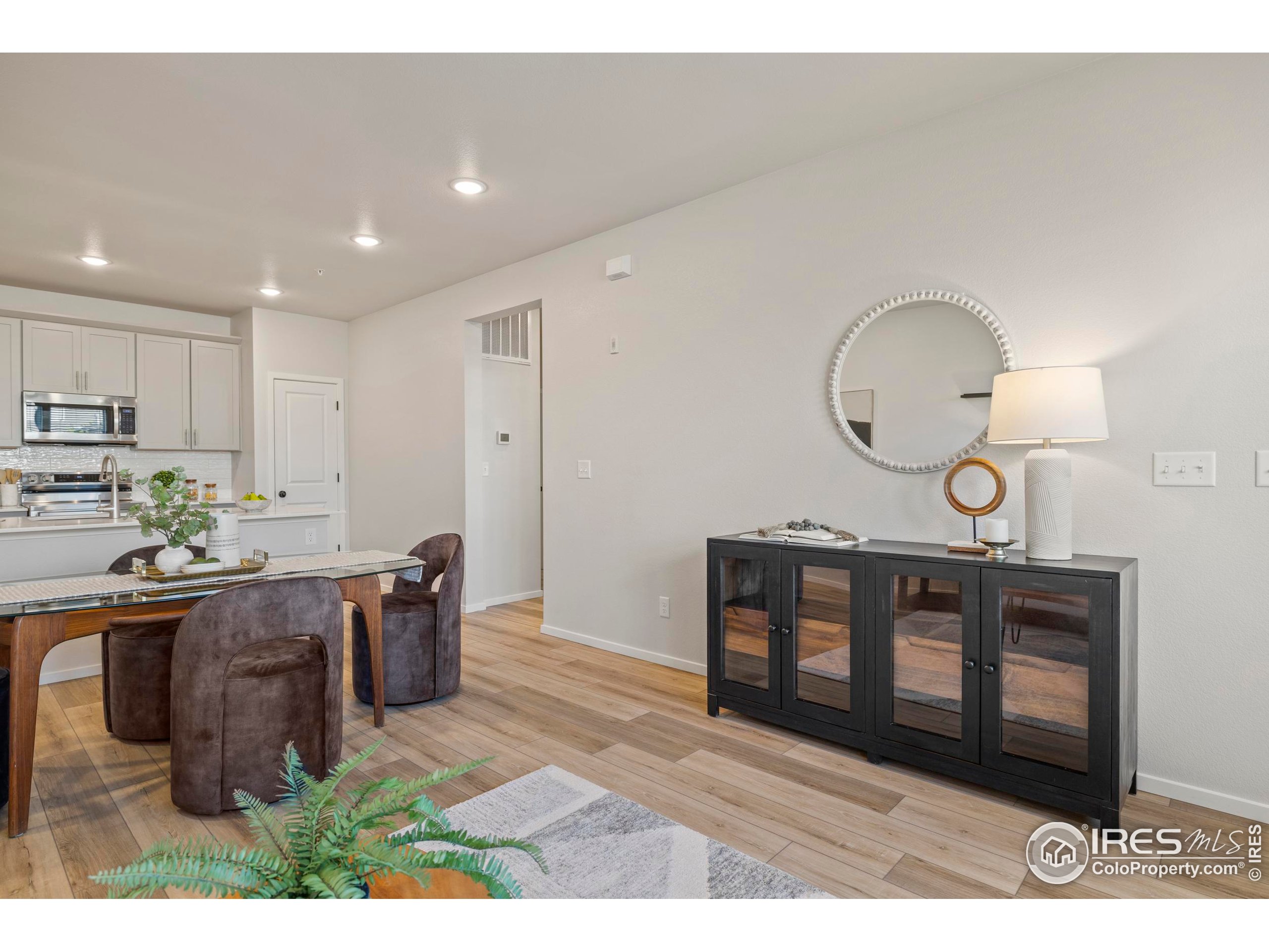 2102 Setting Sun Dr 7