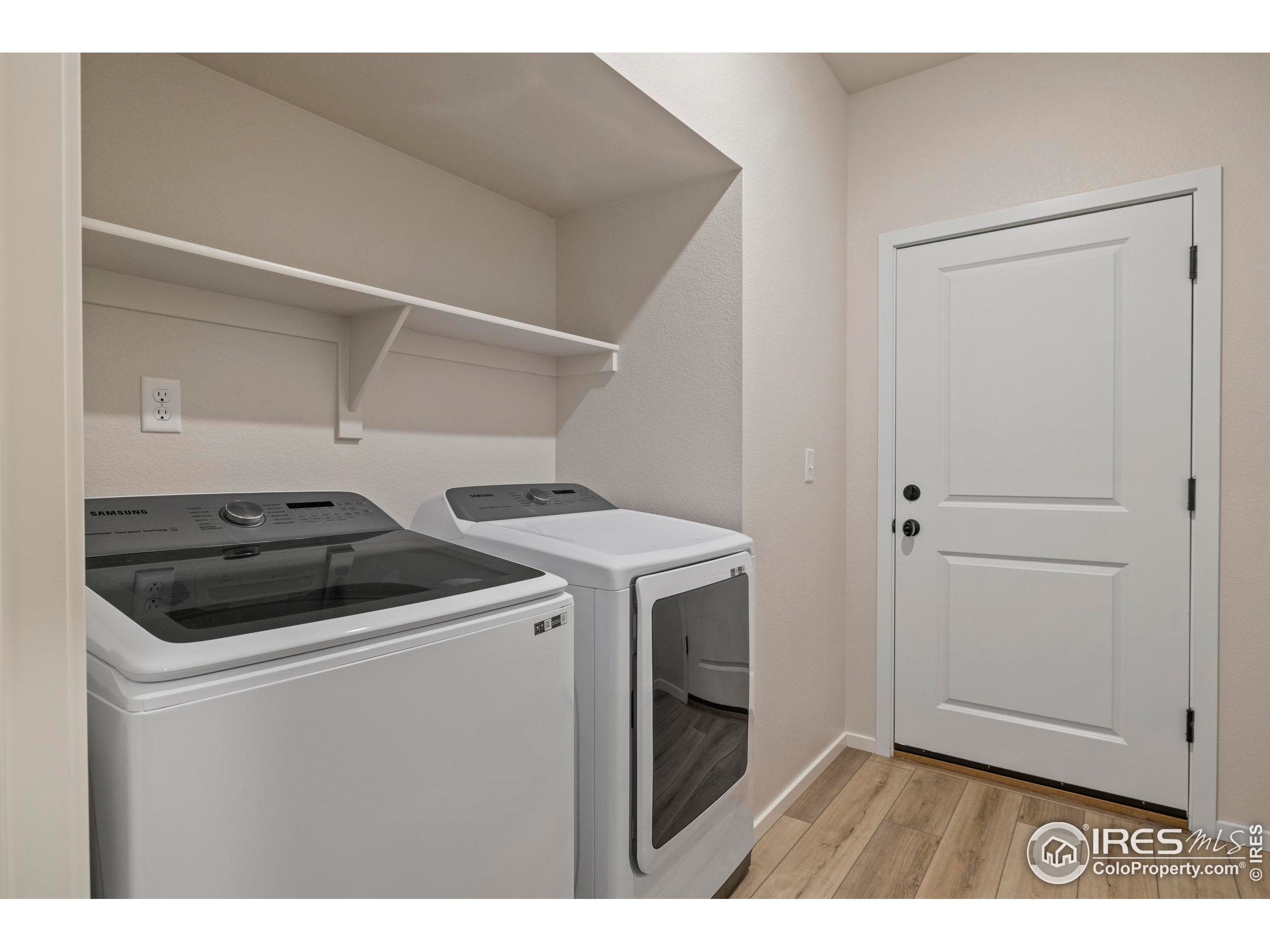 2102 Setting Sun Dr 7