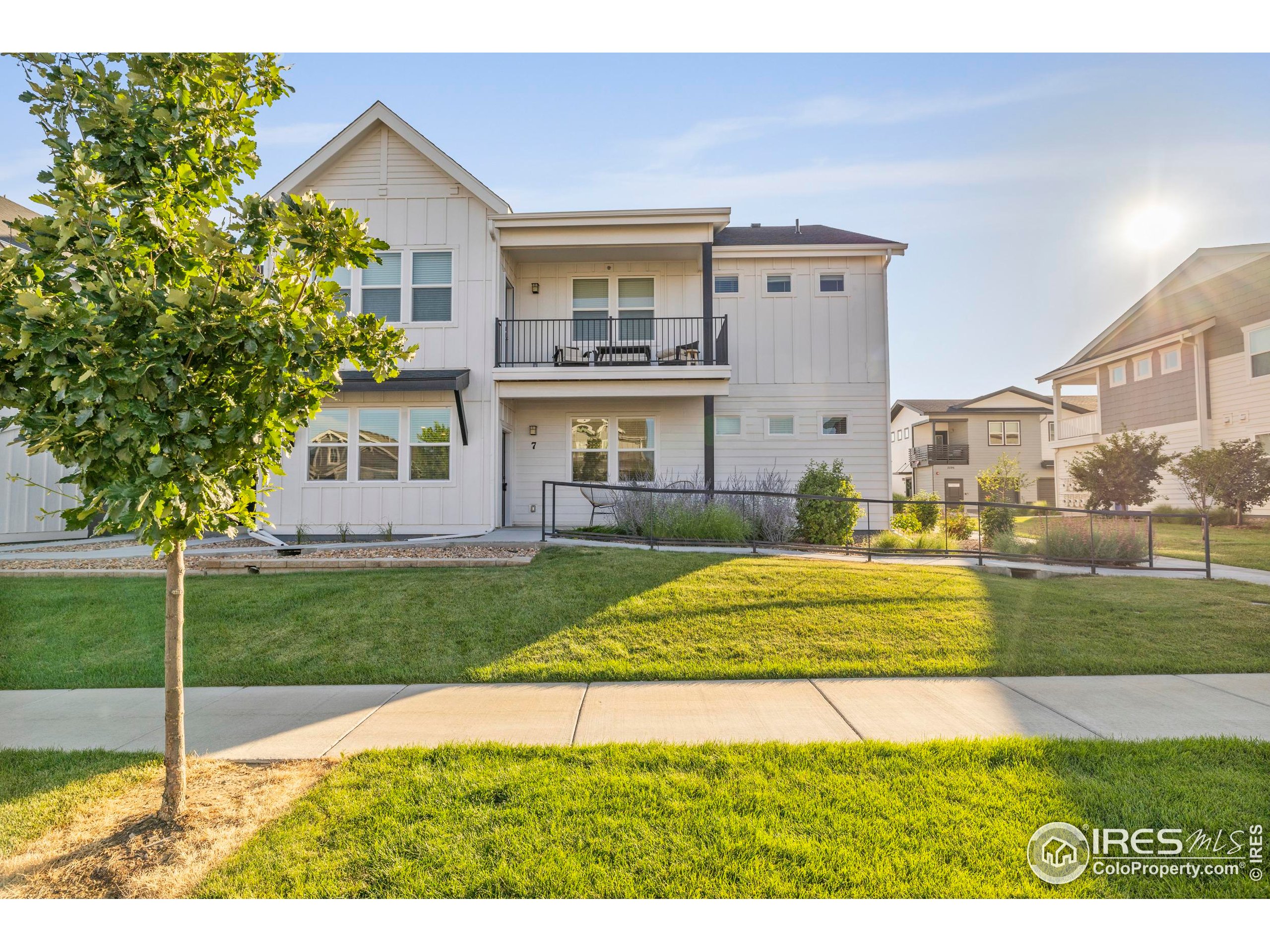 2102 Setting Sun Dr 7