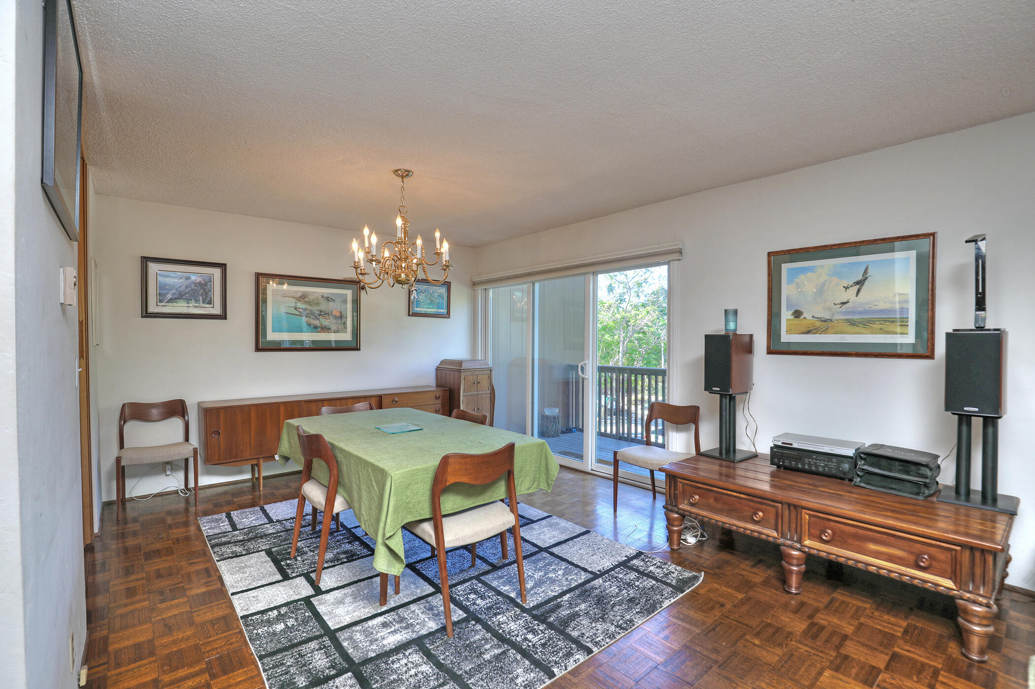 2727 Miradero Drive, 204