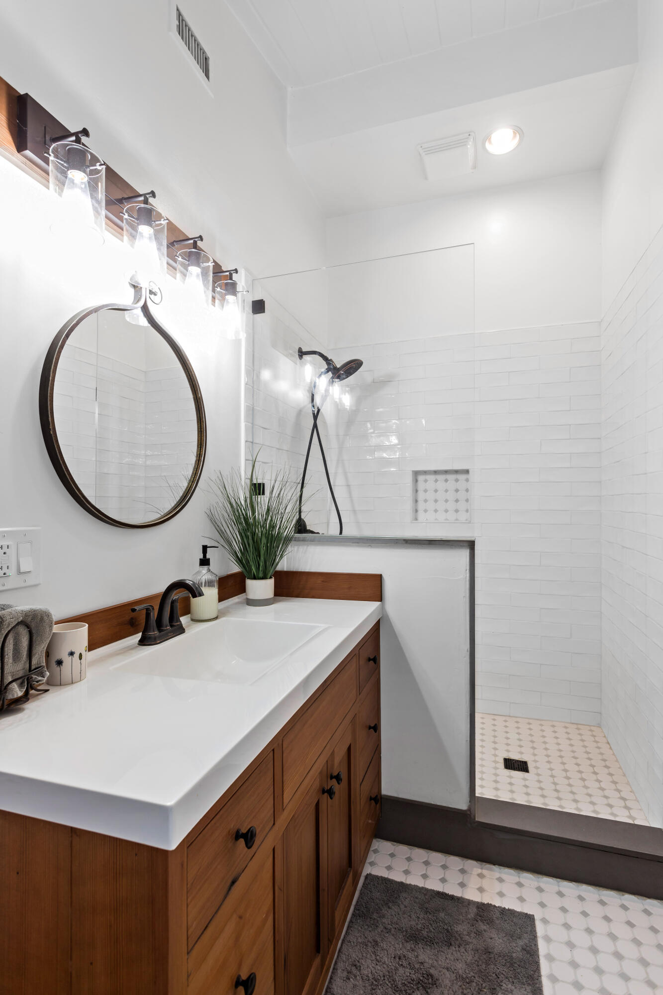 6454 Stagecoach Road