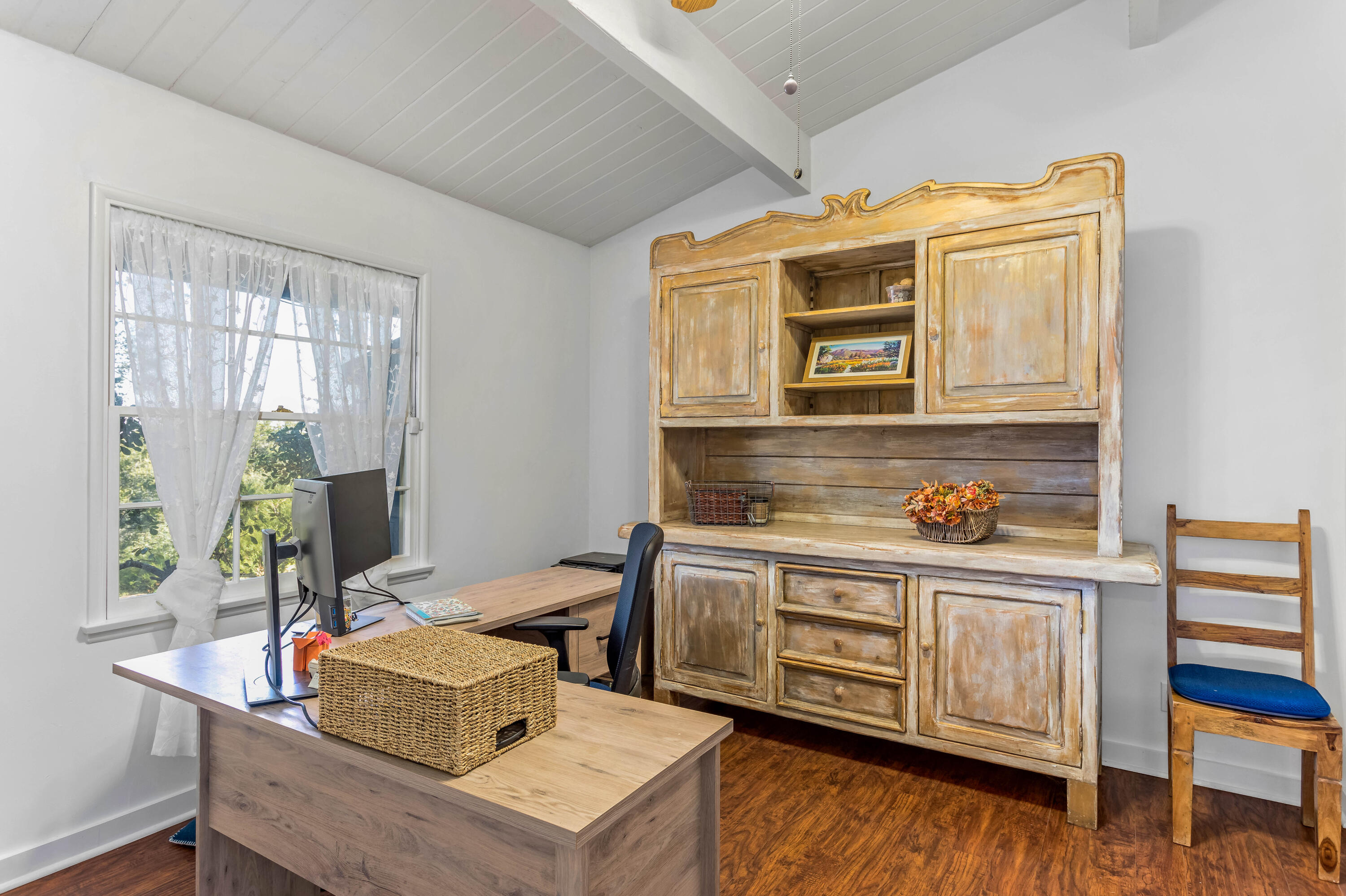 6454 Stagecoach Road