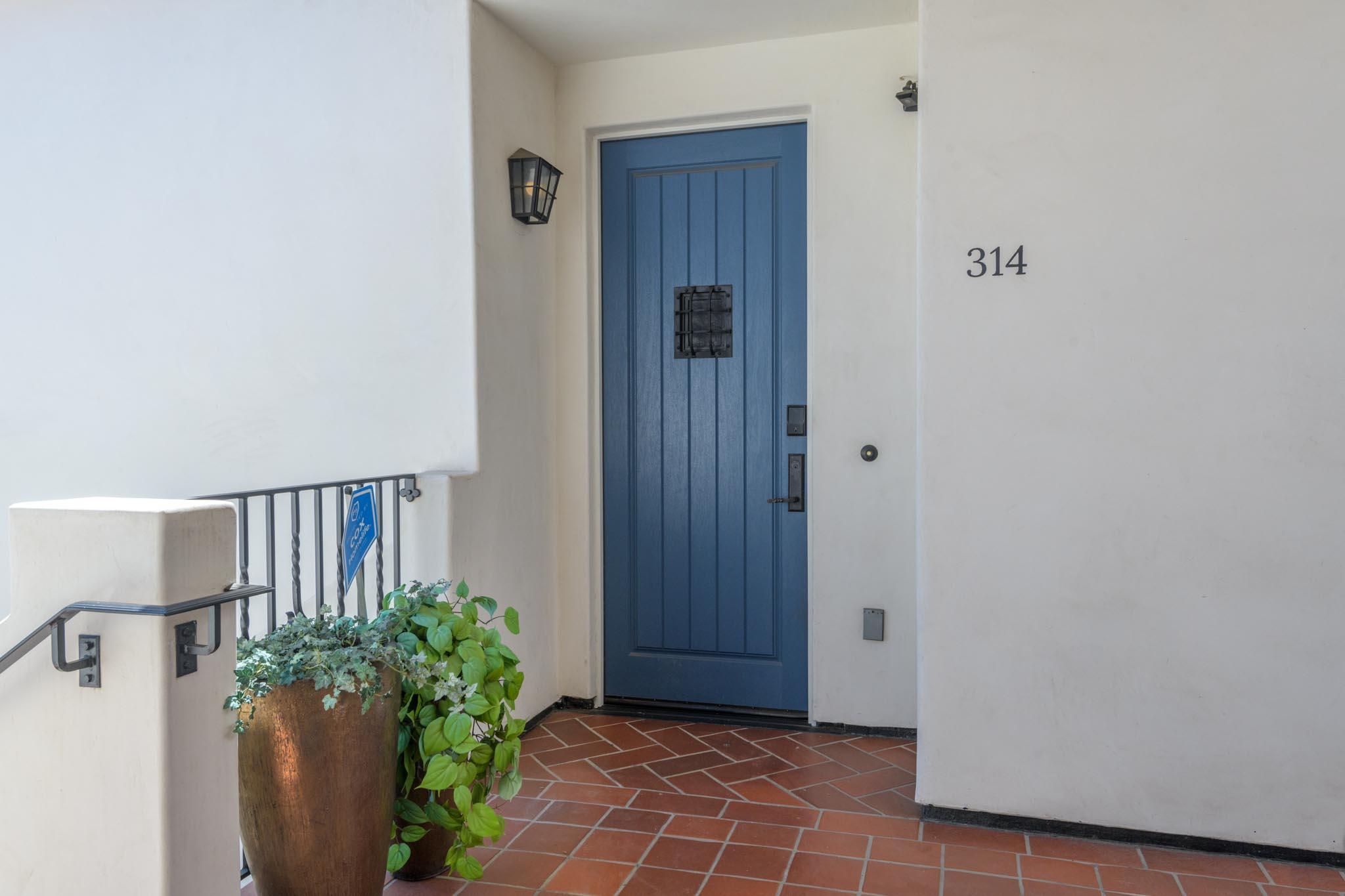 3718 State Street, 314