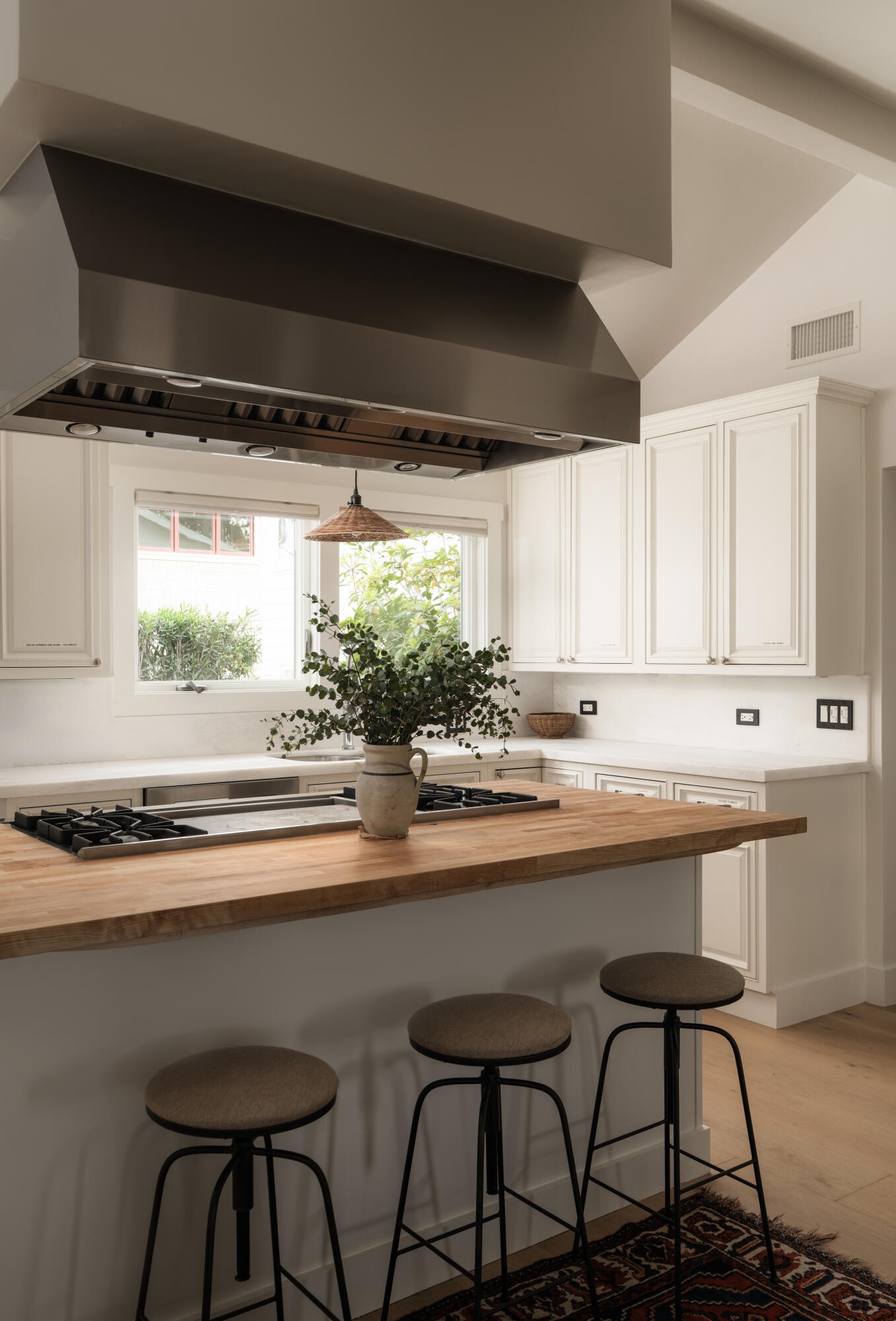 1413 Shoreline Drive