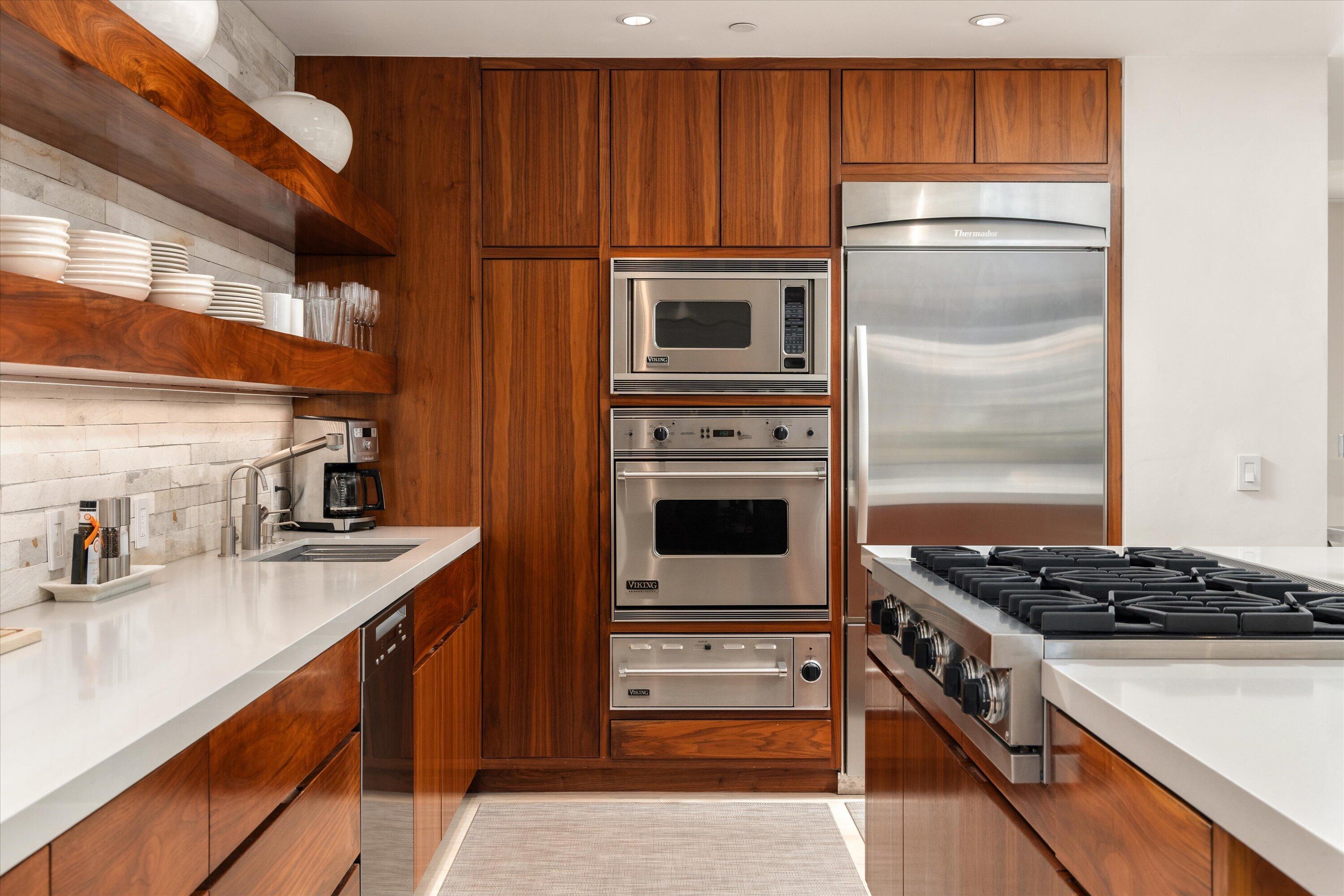 618 Anacapa Street Apt 8