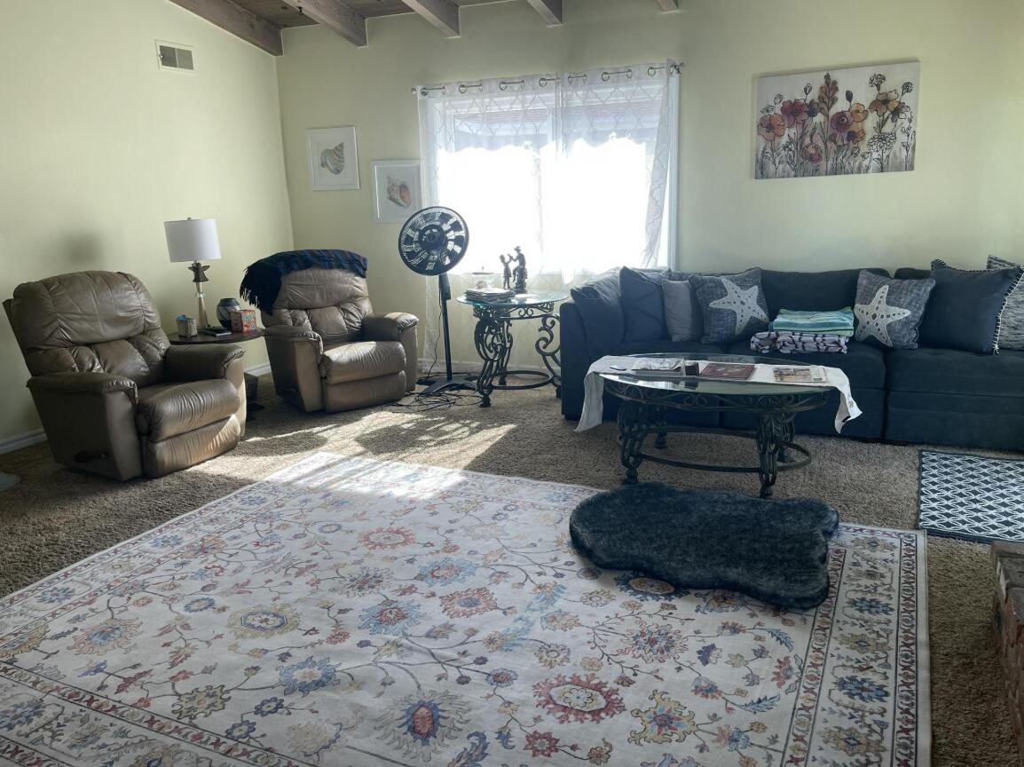 5573 Calle Arena