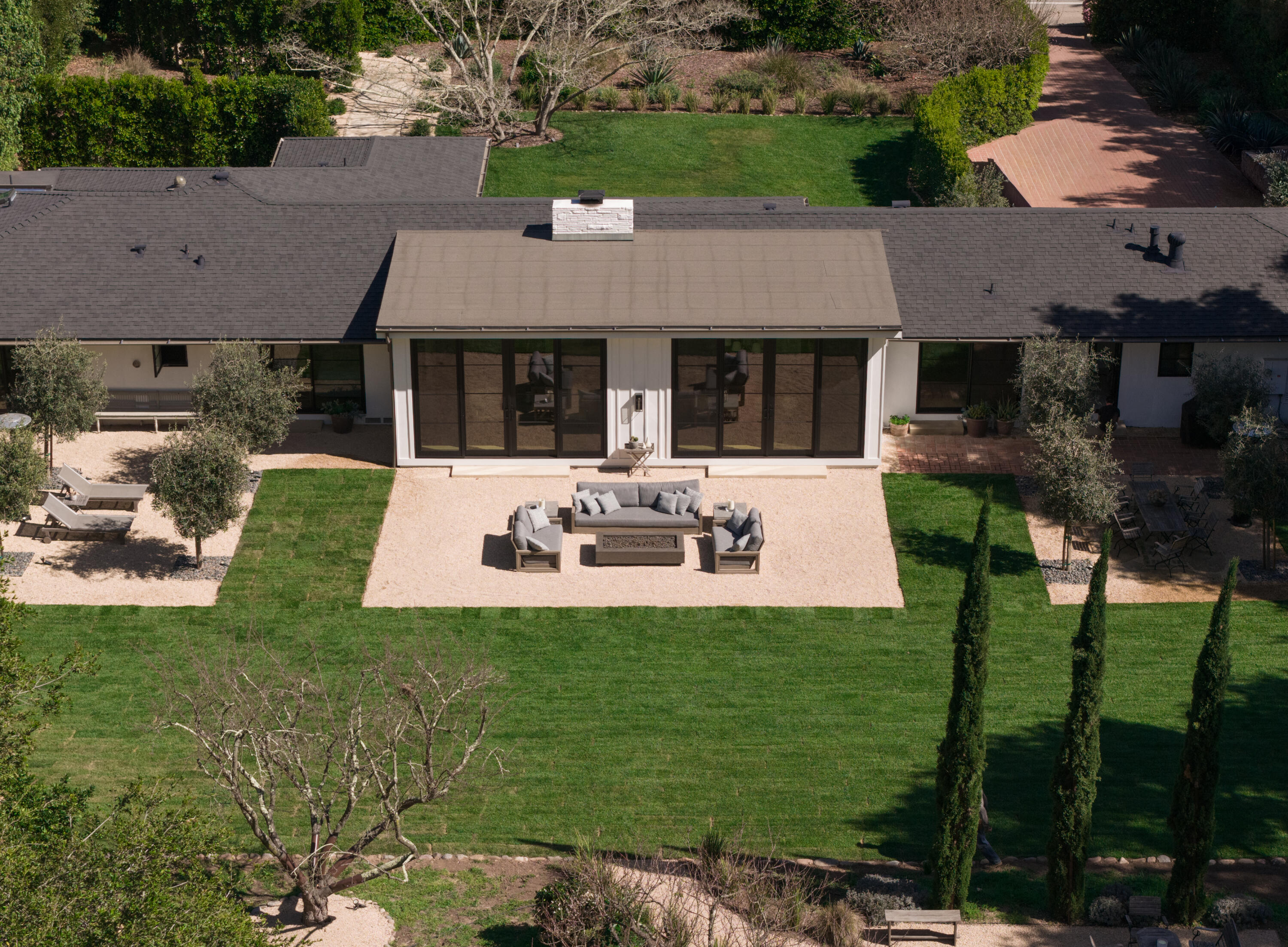 939 Las Palmas Drive