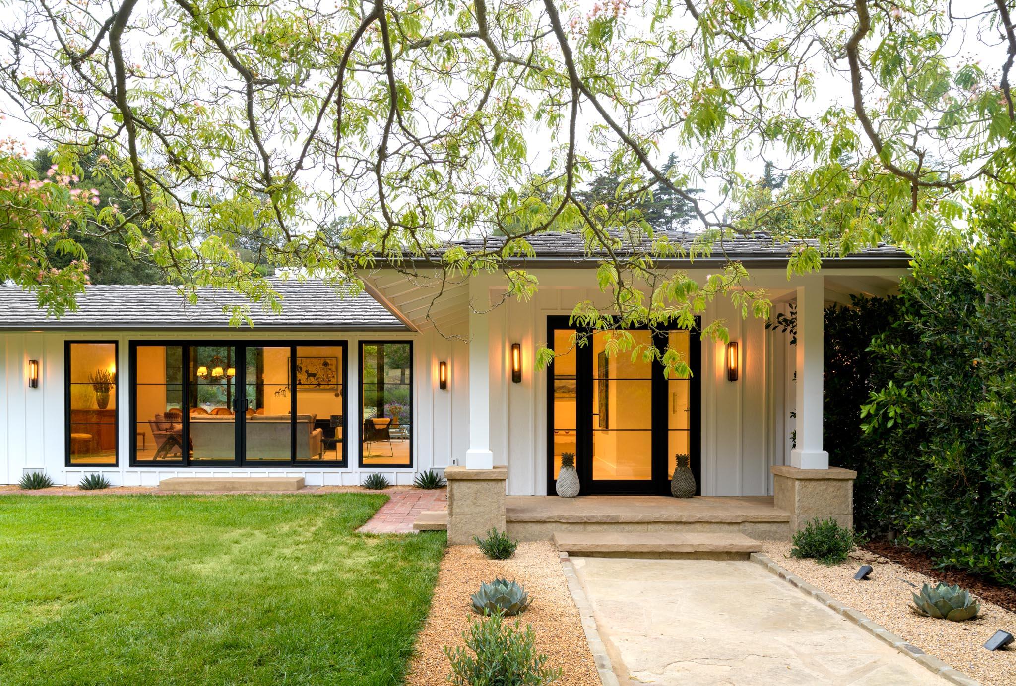 939 Las Palmas Drive