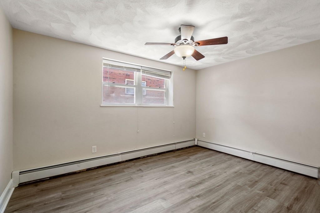 1105 Lexington Street # 1 Unit: 4-1