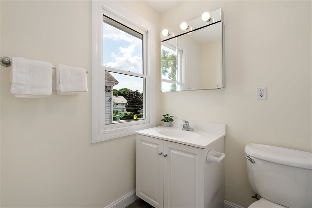 56 Lexington St # 56