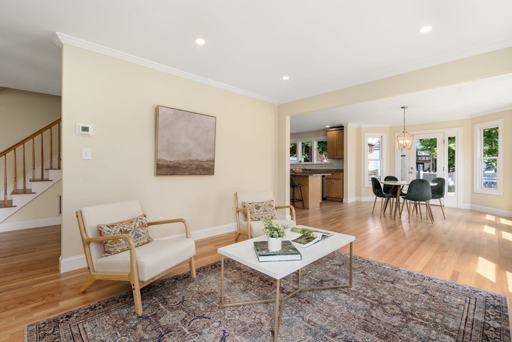 56 Lexington St # 56