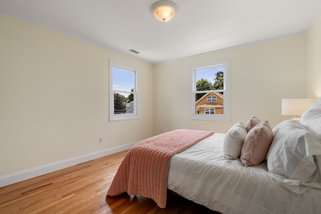 56 Lexington St # 56