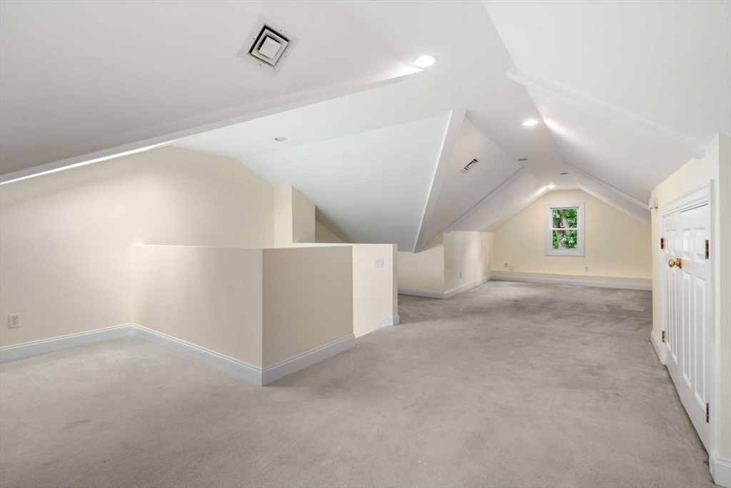 56 Lexington St # 56