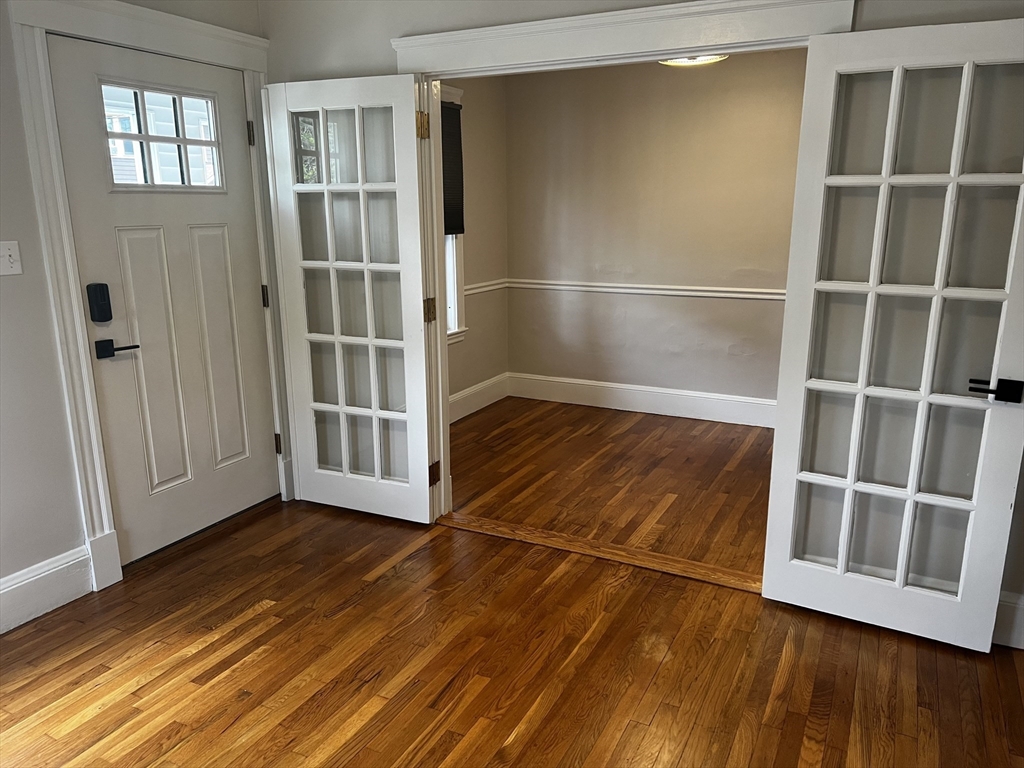 368-370 Arlington Street # 1