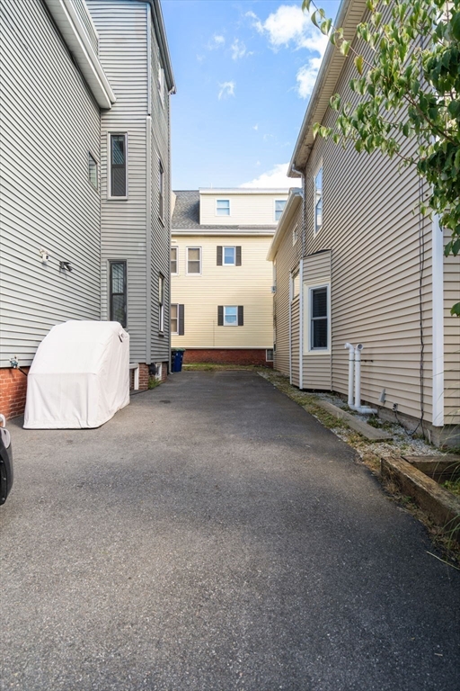 195 School St # 2