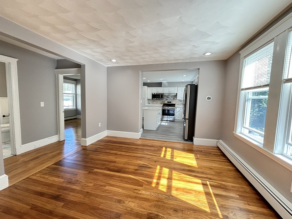 16 Jeanette Ave # 16