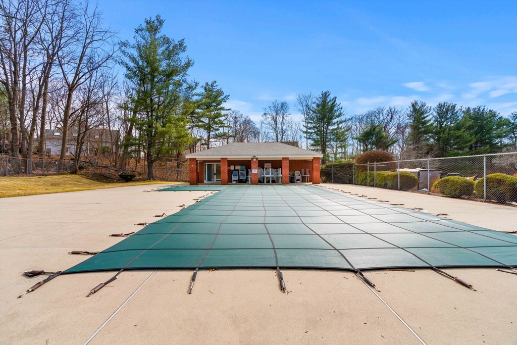 124 Place Ln # 124