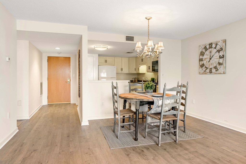 124 Place Ln # 124