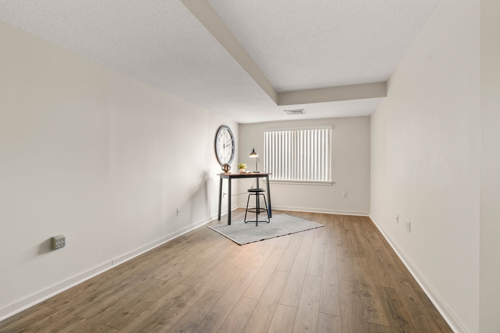 124 Place Ln # 124
