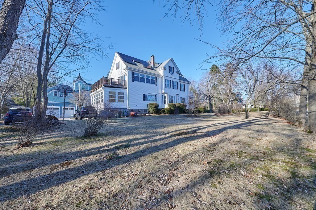 18 Forest Street # 18