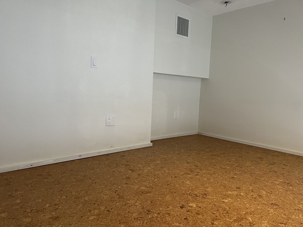 290 Pleasant Street # 219