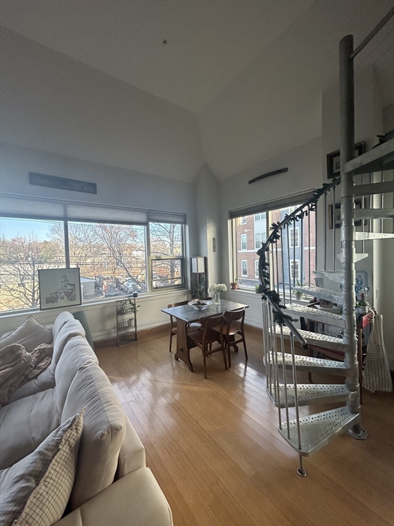 290 Pleasant Street # 219