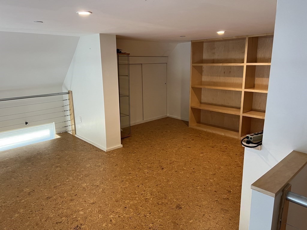 290 Pleasant Street # 219