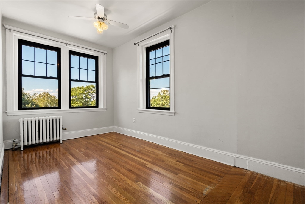 185 Chestnut Hill Avenue # 18