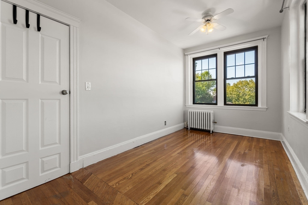 185 Chestnut Hill Avenue # 18