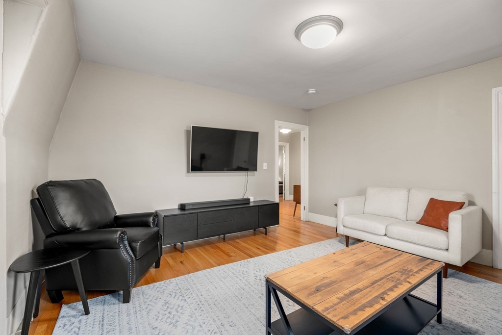 28 Franklin St # 28