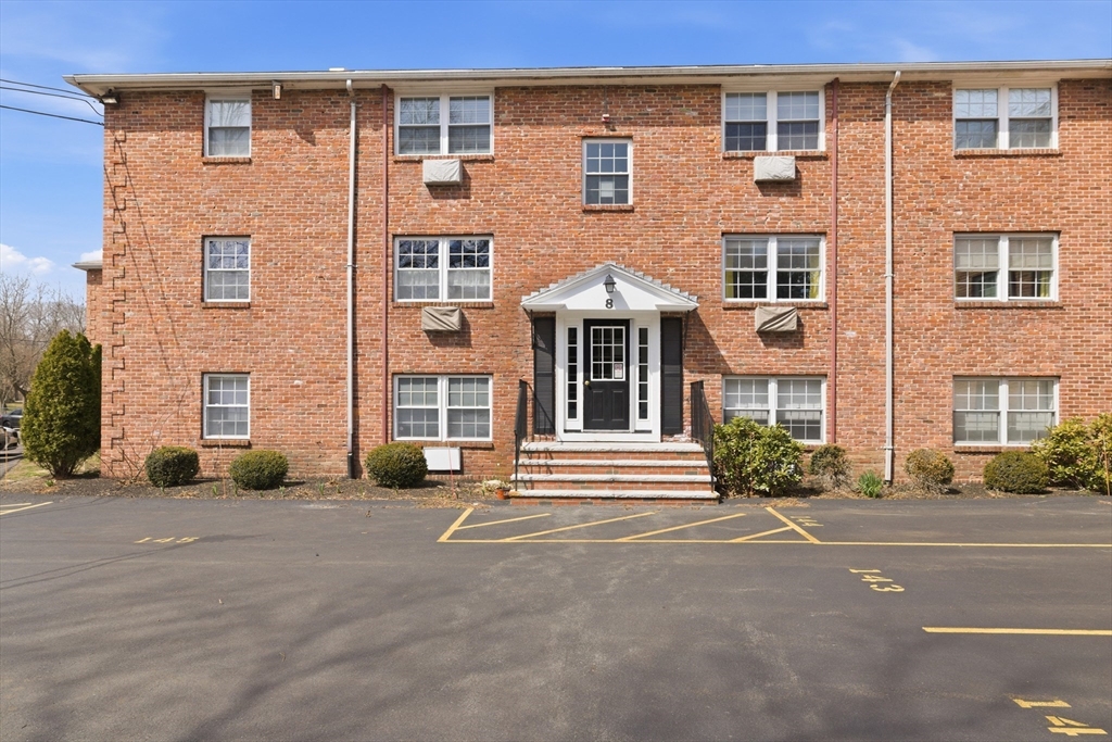 8 Colonial Village Drive # 3
