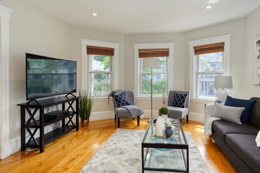 7 Vincent Avenue