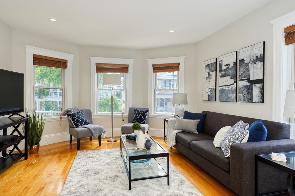 7 Vincent Avenue