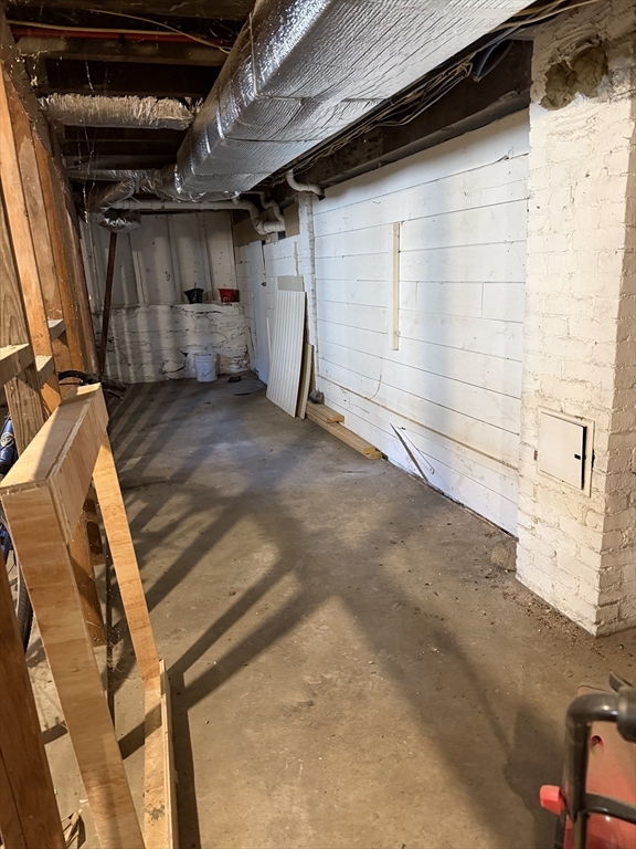 31 Ladd Street # 31