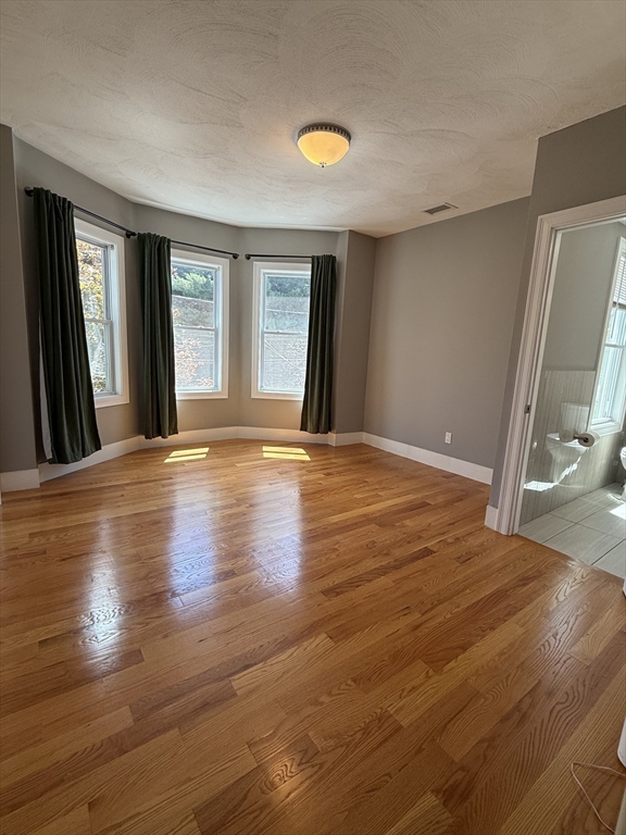 31 Ladd Street # 31