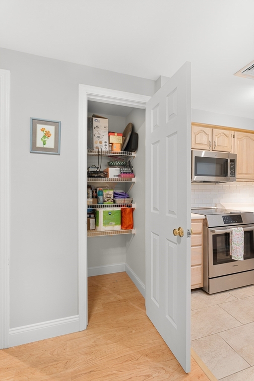 501 Lexington Street # 77