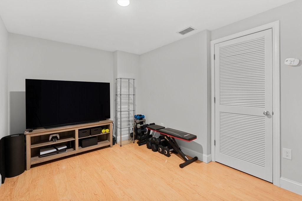 501 Lexington Street # 77