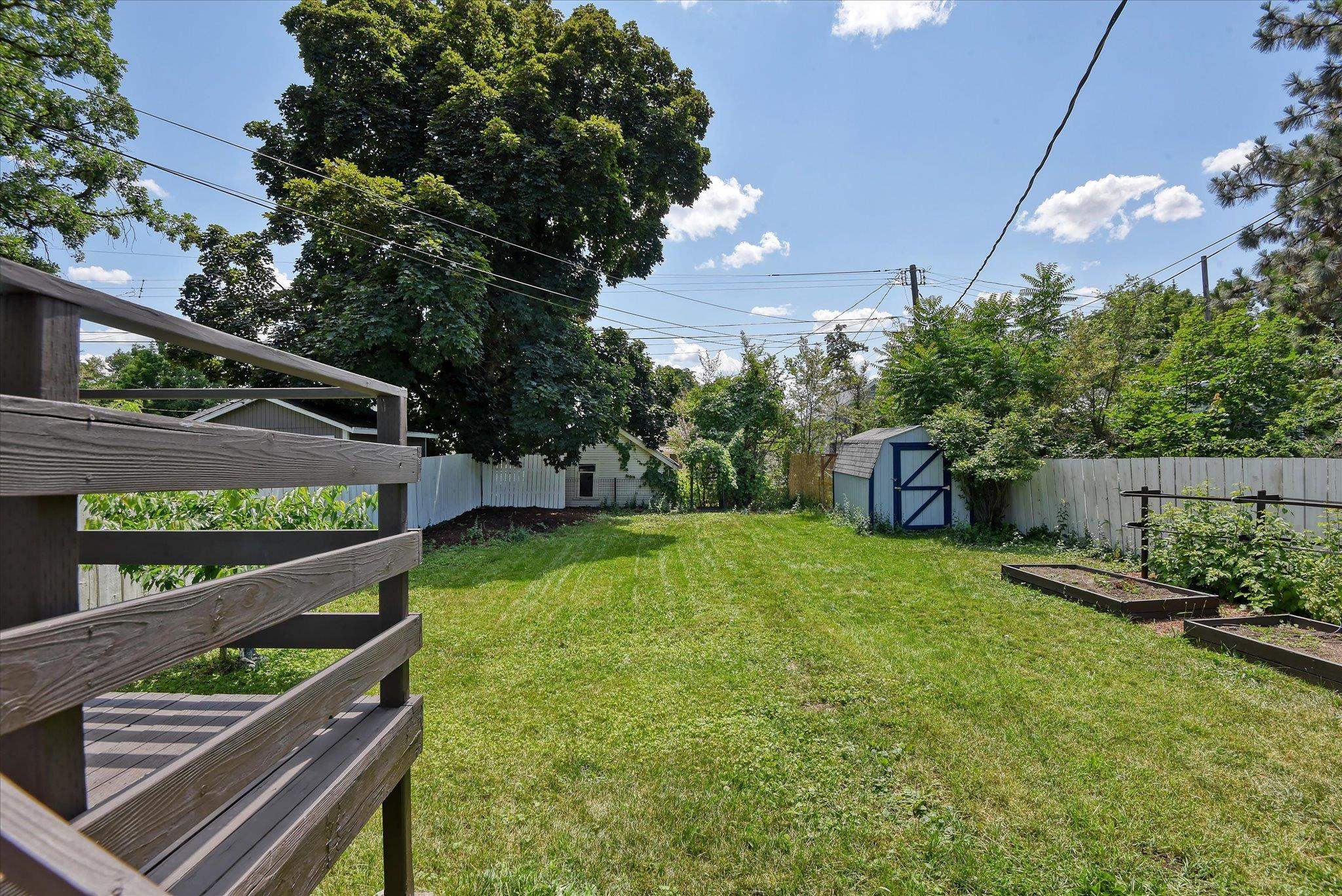 721 W Alice Ave