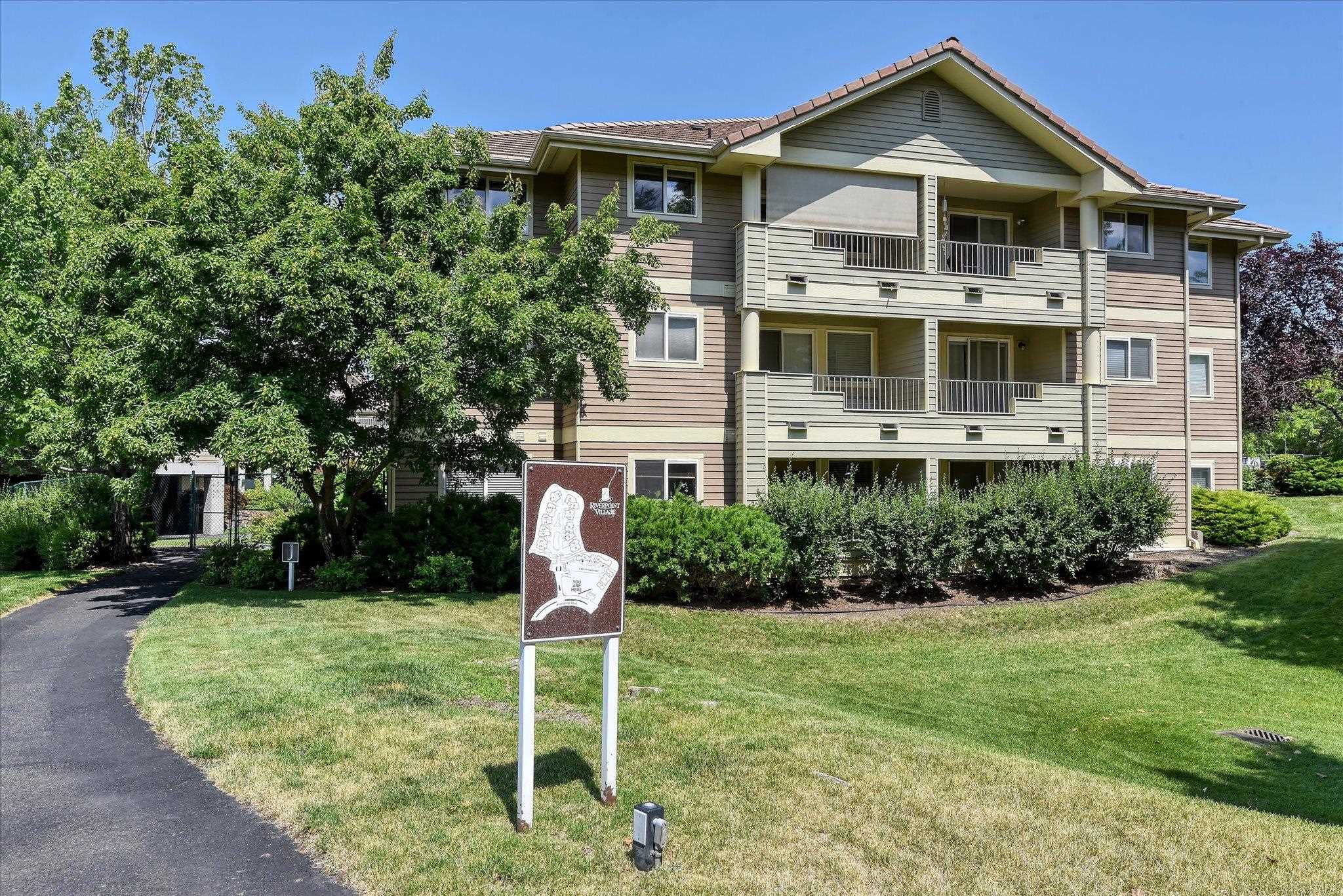 639 N Riverpoint Blvd