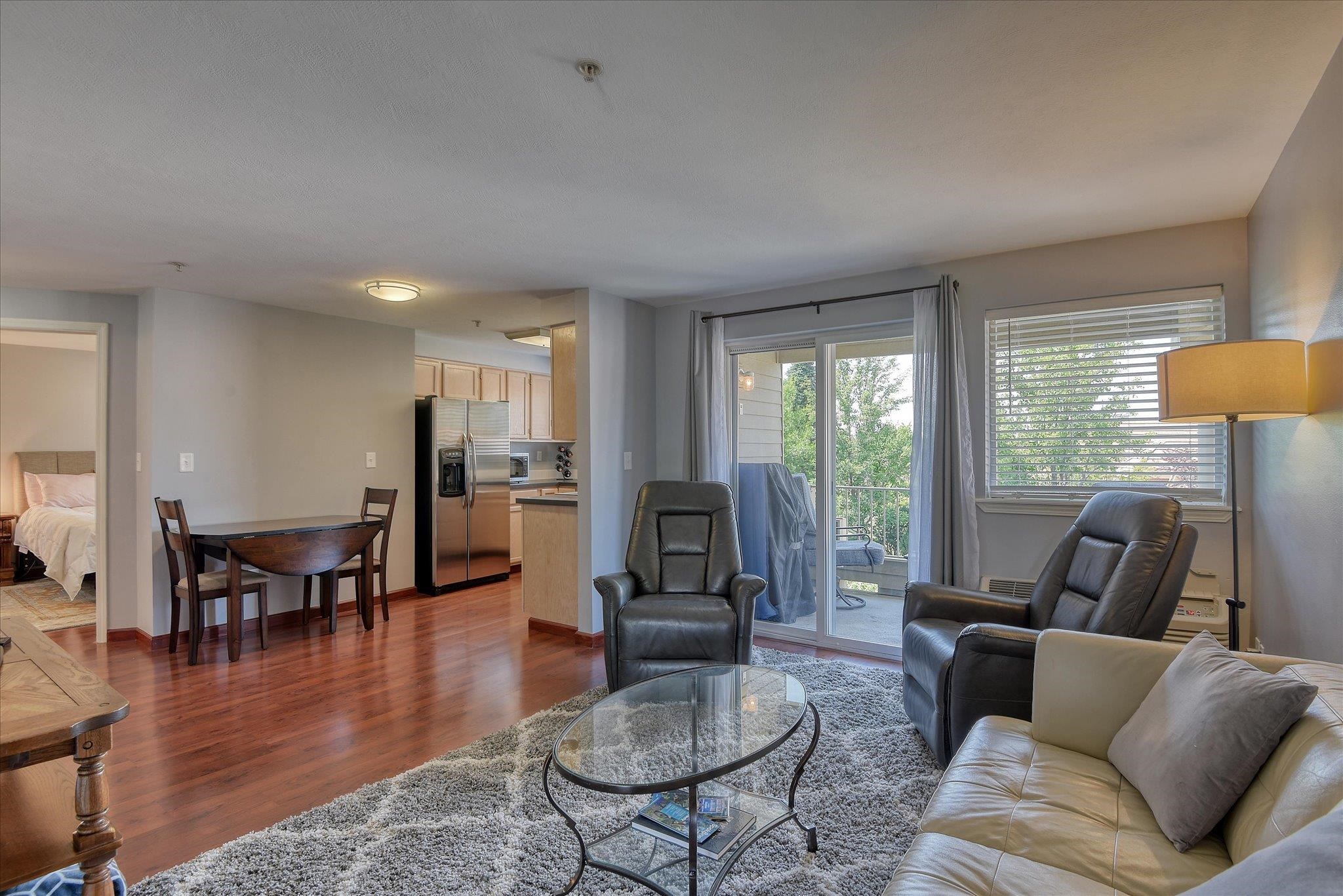 639 N Riverpoint Blvd