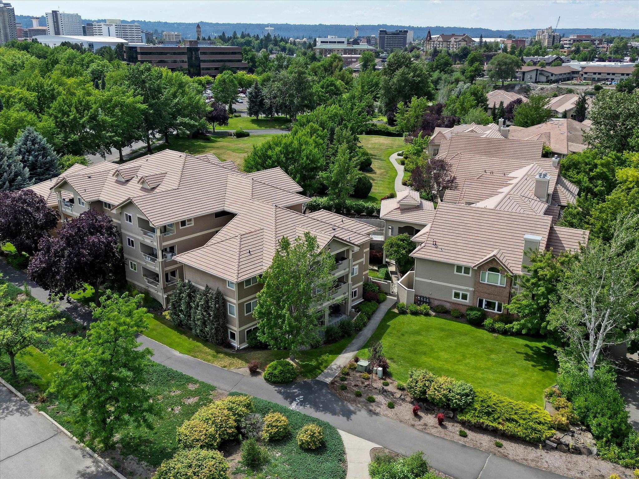639 N Riverpoint Blvd