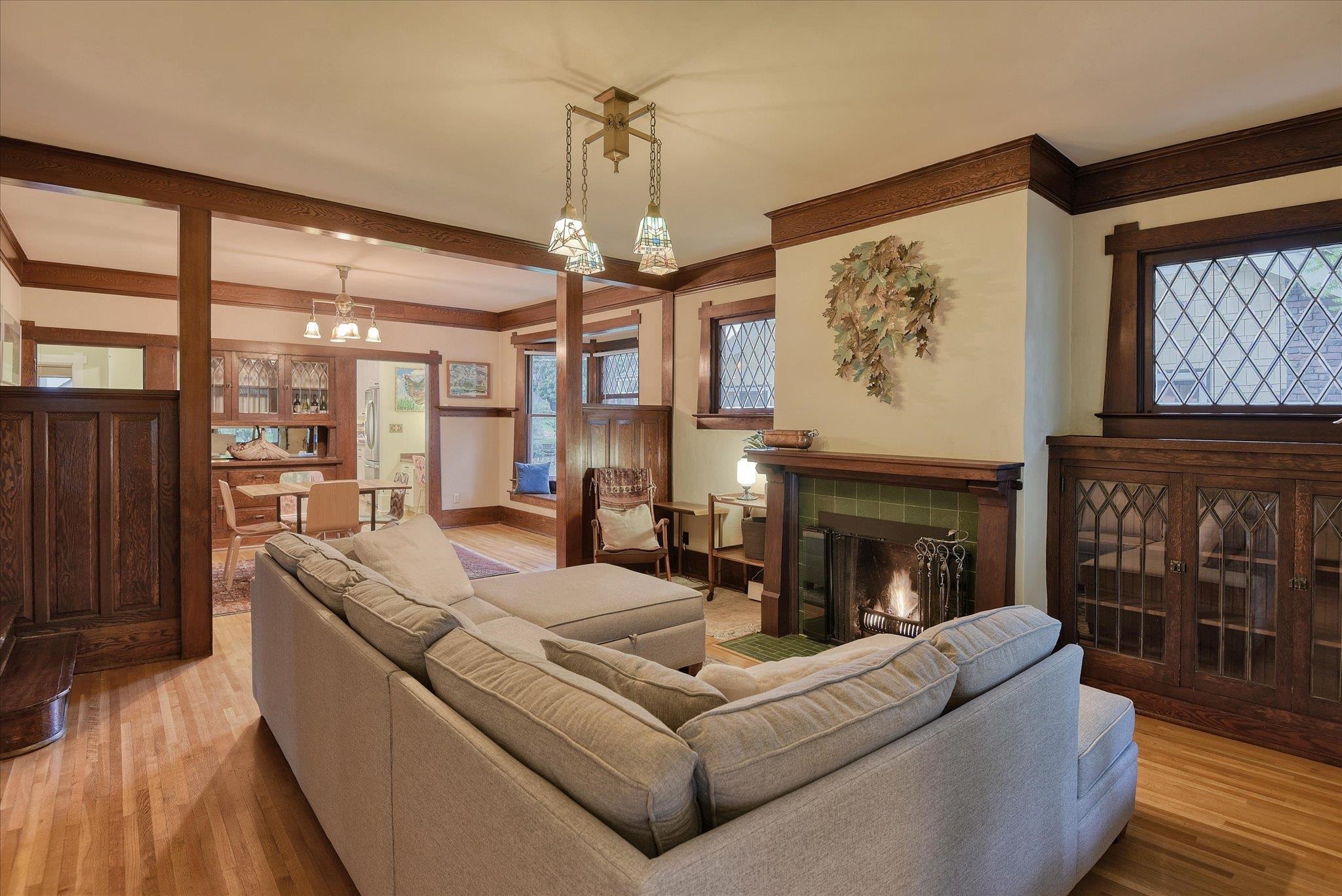 506 W 17th Ave