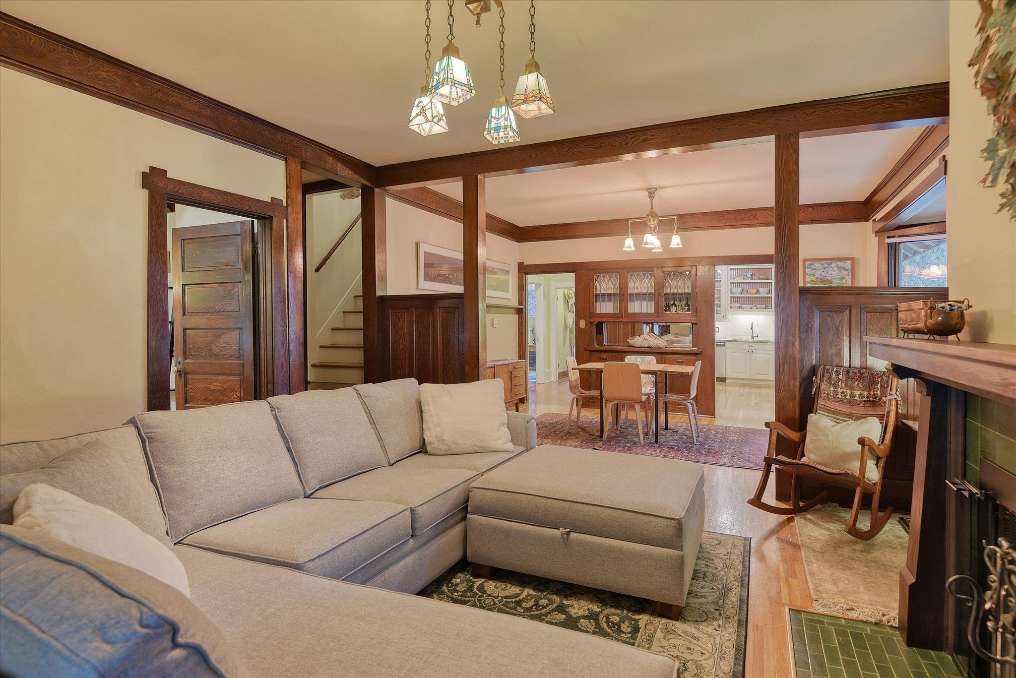 506 W 17th Ave