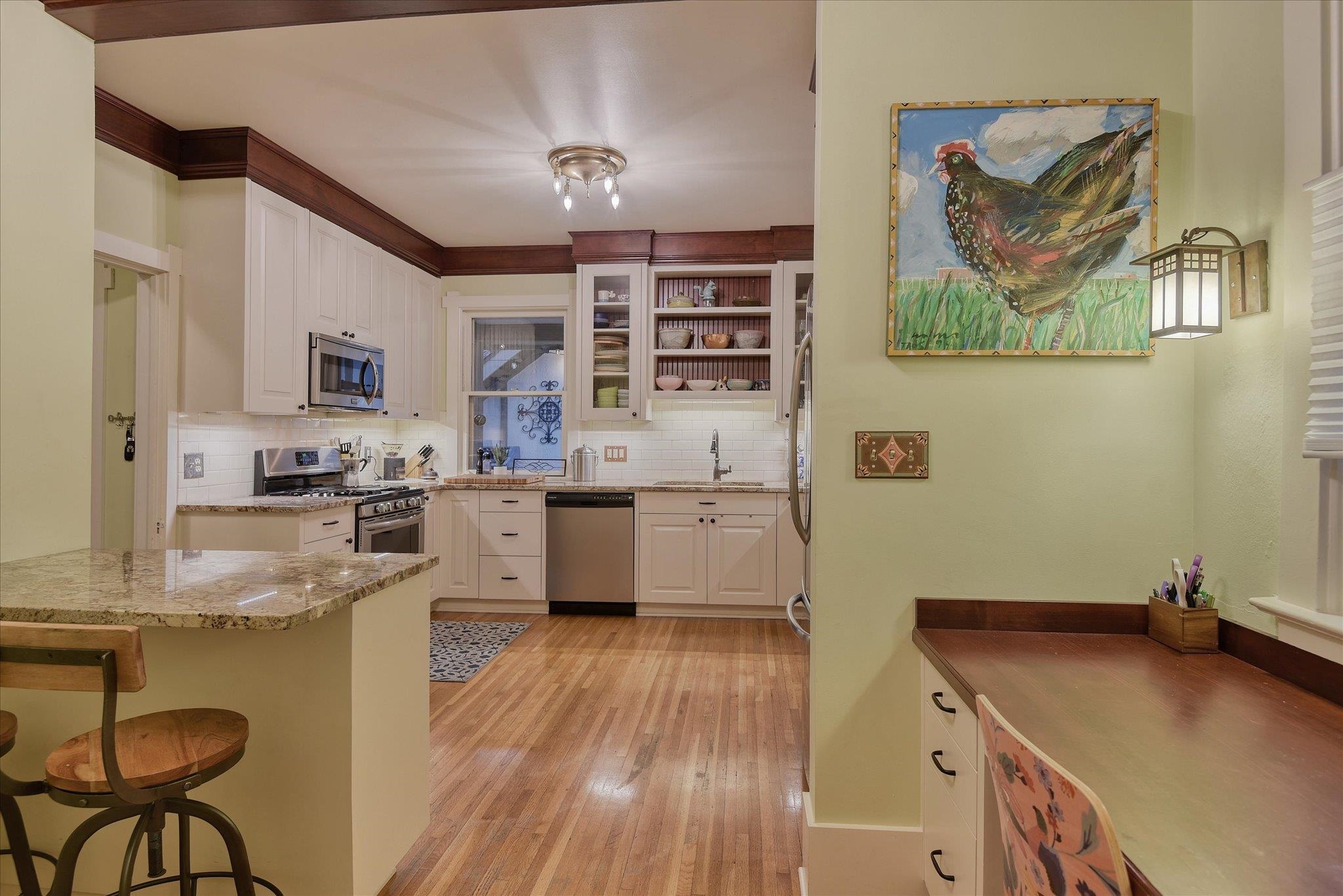 506 W 17th Ave