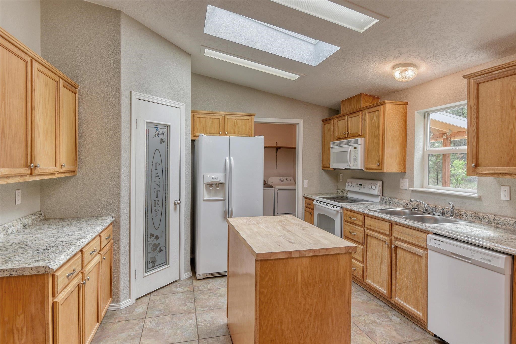 41103 N Running Deer Ln